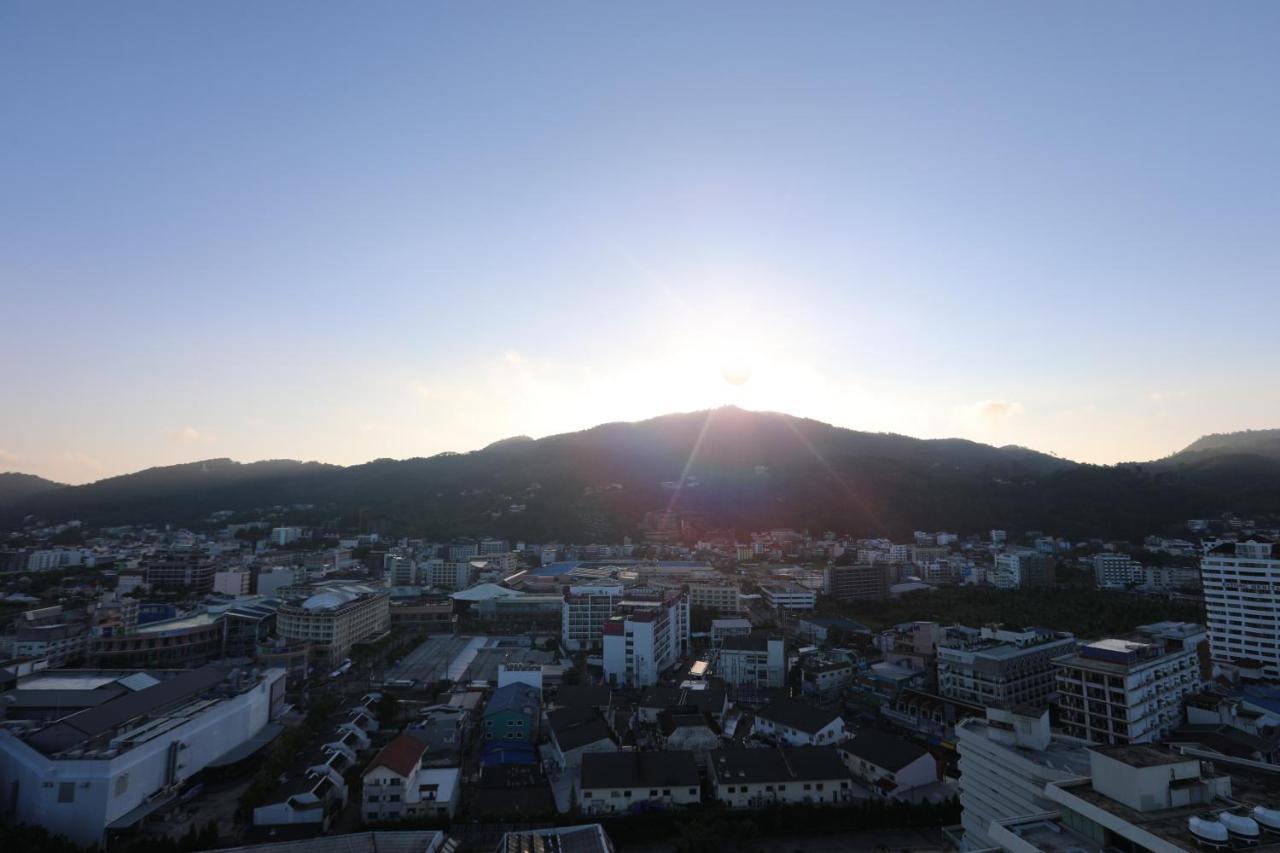 Patong Tower Excellence Pta 2025 Apartment Bagian luar foto