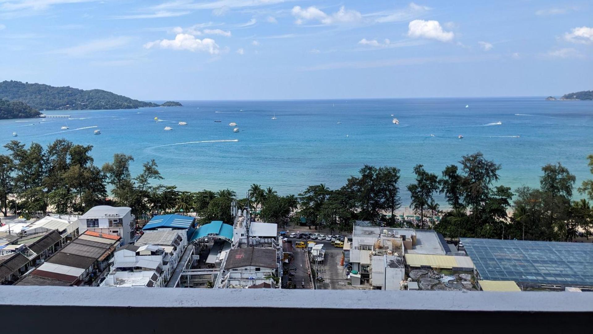 Patong Tower Excellence Pta 2025 Apartment Bagian luar foto