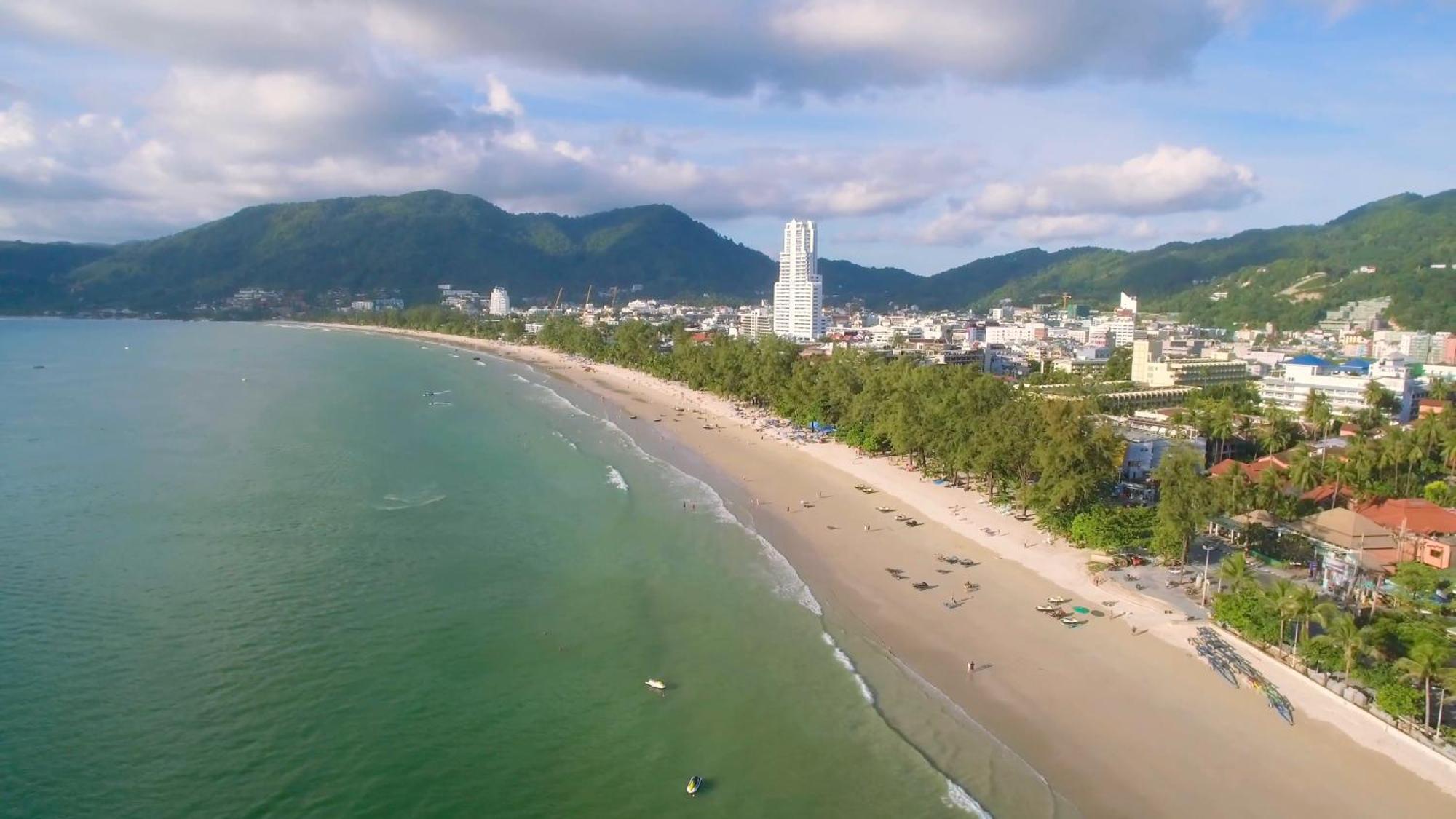 Patong Tower Excellence Pta 2025 Apartment Bagian luar foto